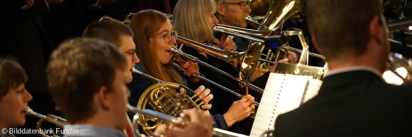 75 Jahre EKHN: Erzählkonzert